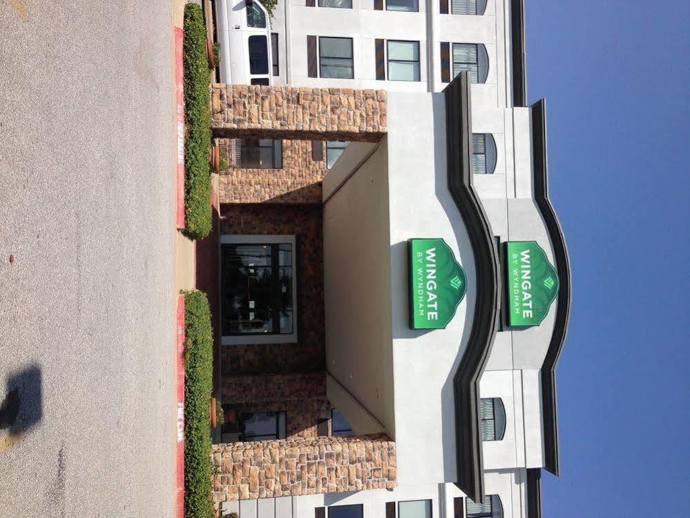 Wingate By Wyndham Bentonville Exterior foto